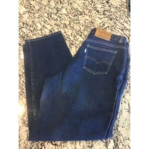 Vintage Levi's 573 White Tab Made In USA Size 32x30 Tapered‎ Legs Leather Patch